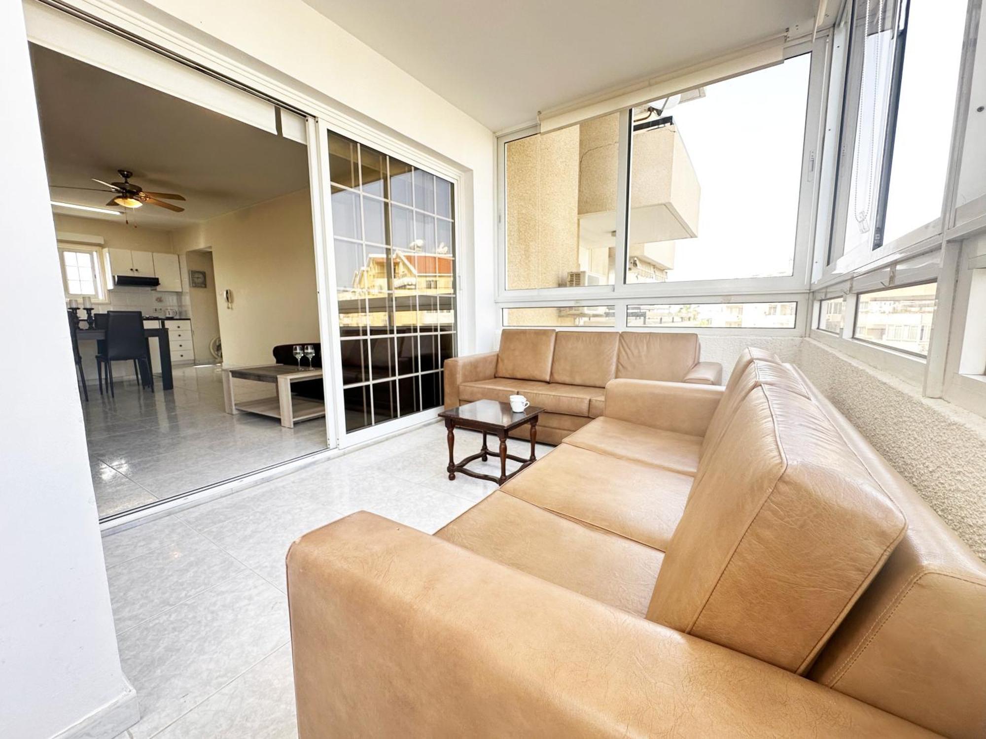 Serenity Sunrise Holiday Apt - ลาร์นาคา ภายนอก รูปภาพ